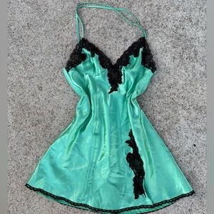 Green lace trim sleep dress